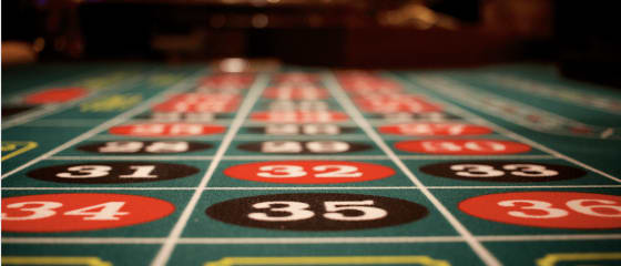 Play'n GO hat ein fantastisches Pokerspiel auf den Markt gebracht: 3 Hands Casino Hold'em
